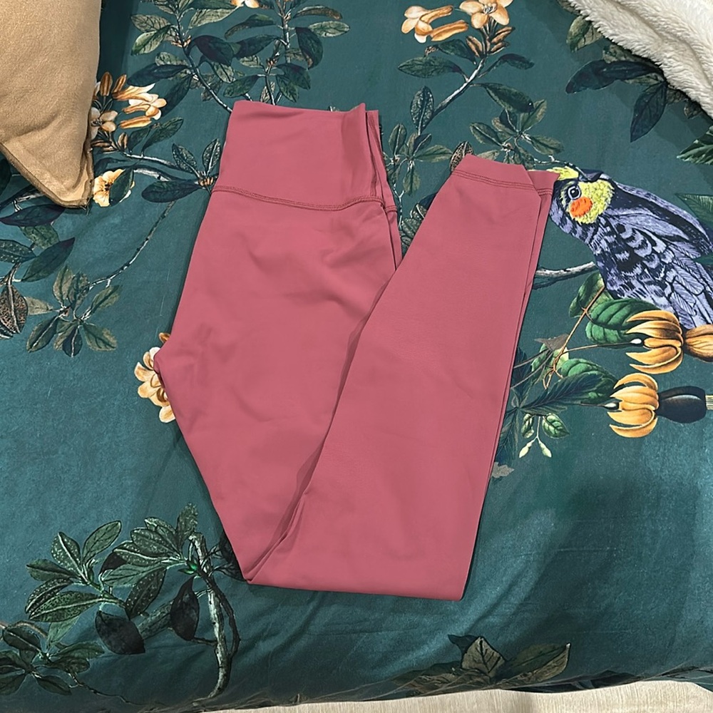 Lululemon Dusty Rose Wonder Unders